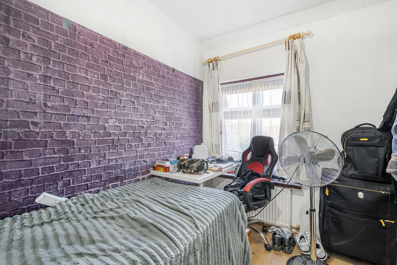 Green Lane, Sunbury-on-Thames, TW16, photo 4