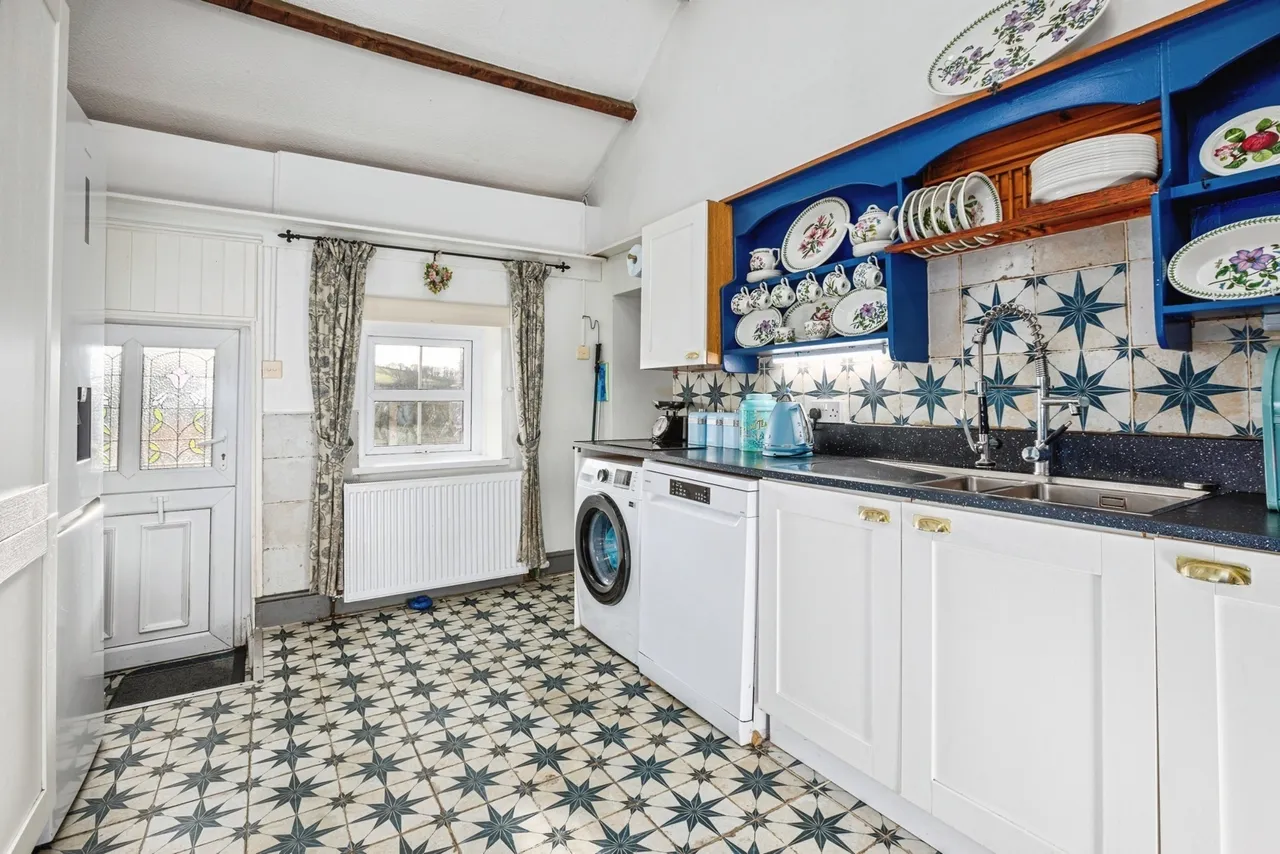 Cwmann, Lampeter, SA48, photo 4