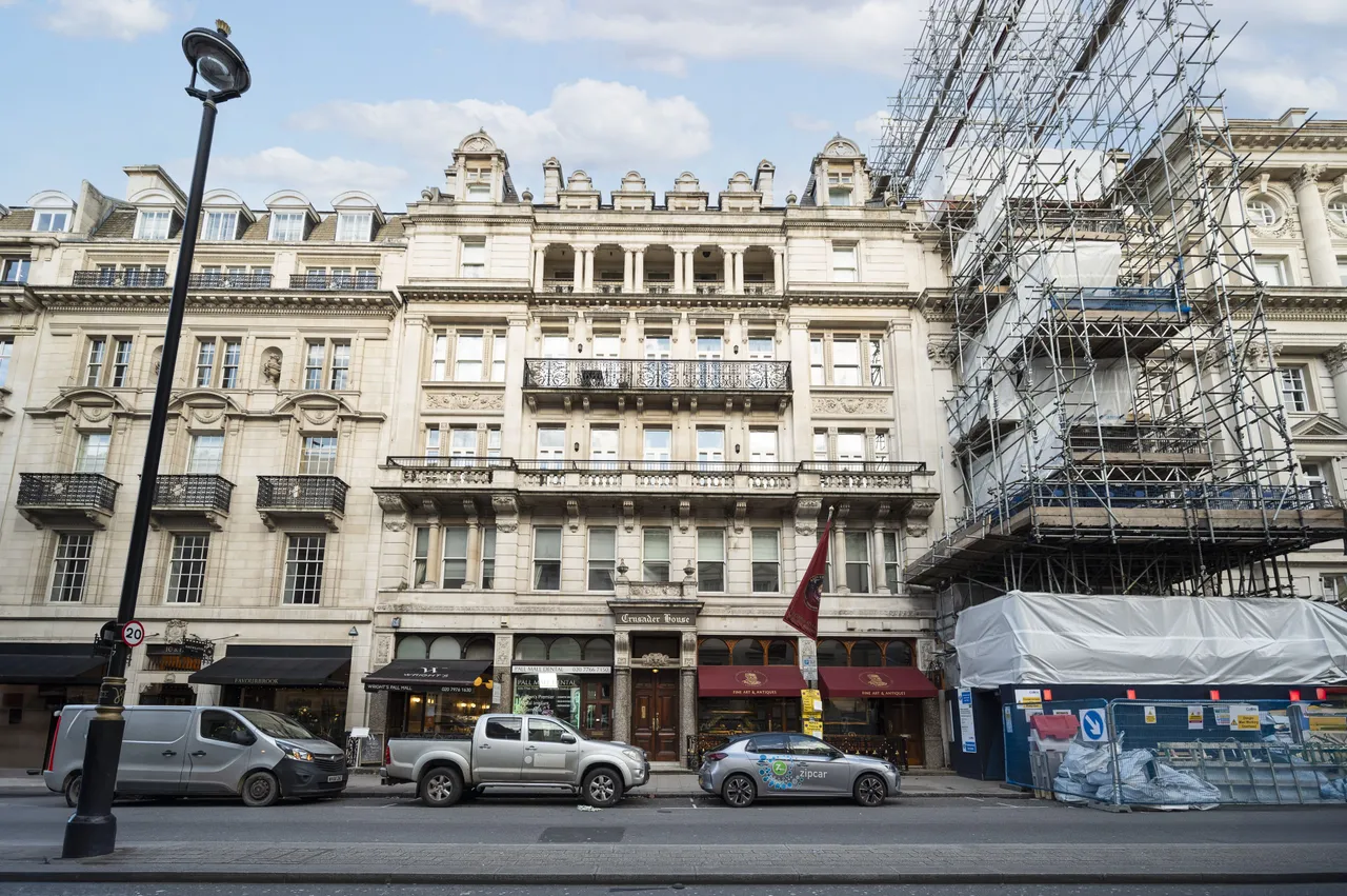 7 Crusader House, 14 Pall Mall, London, photo 5