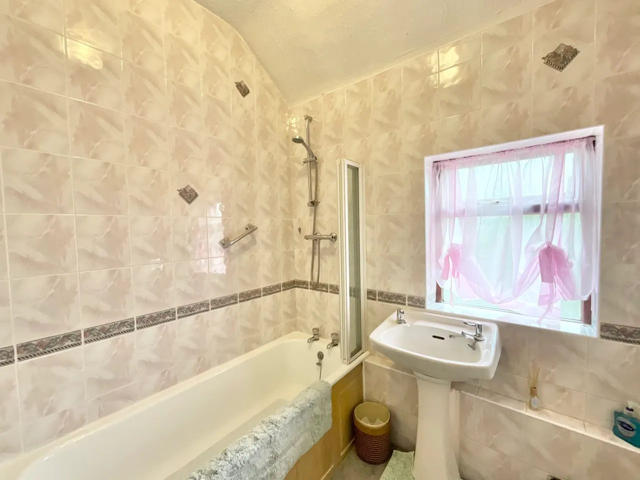 The Island, Tean, ST10, photo 13