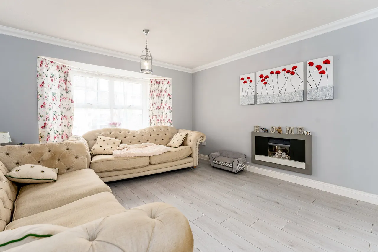 Gaveston Gardens, Deddington, Banbury, OX15 0NX, photo 7