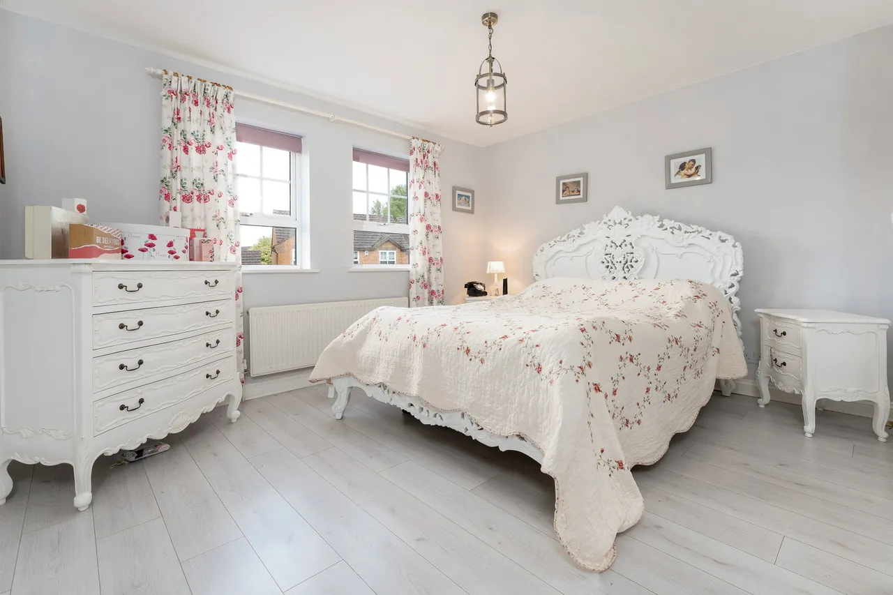 Gaveston Gardens, Deddington, Banbury, OX15 0NX, photo 8
