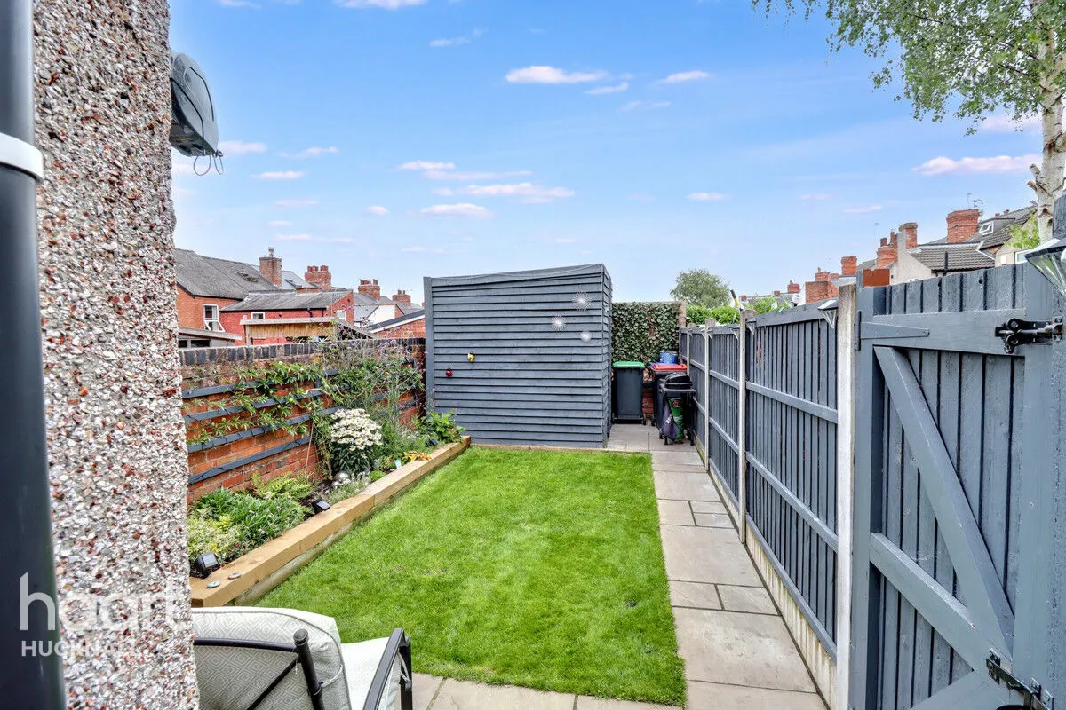Sandy Lane, Nottingham, NG15, photo 22