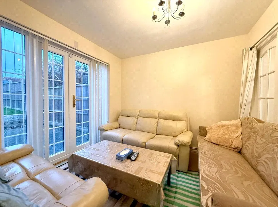 Barnes Road, Frimley, Surrey, GU16 8BZ, photo 13
