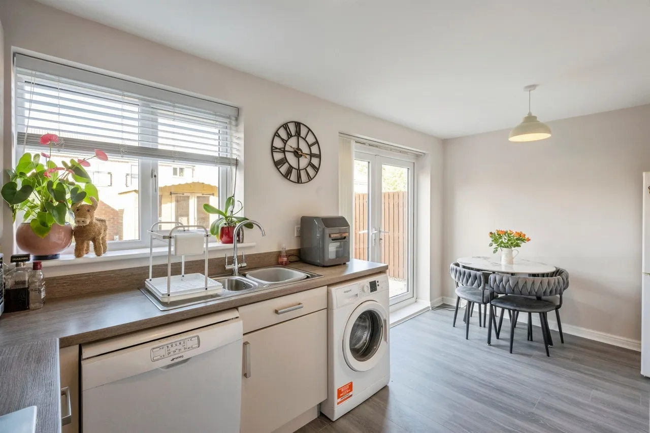 Dominion Road, Scawthorpe, Doncaster, photo 6