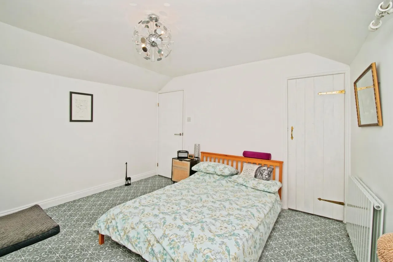 Foundry Row, Redruth, TR15, photo 33