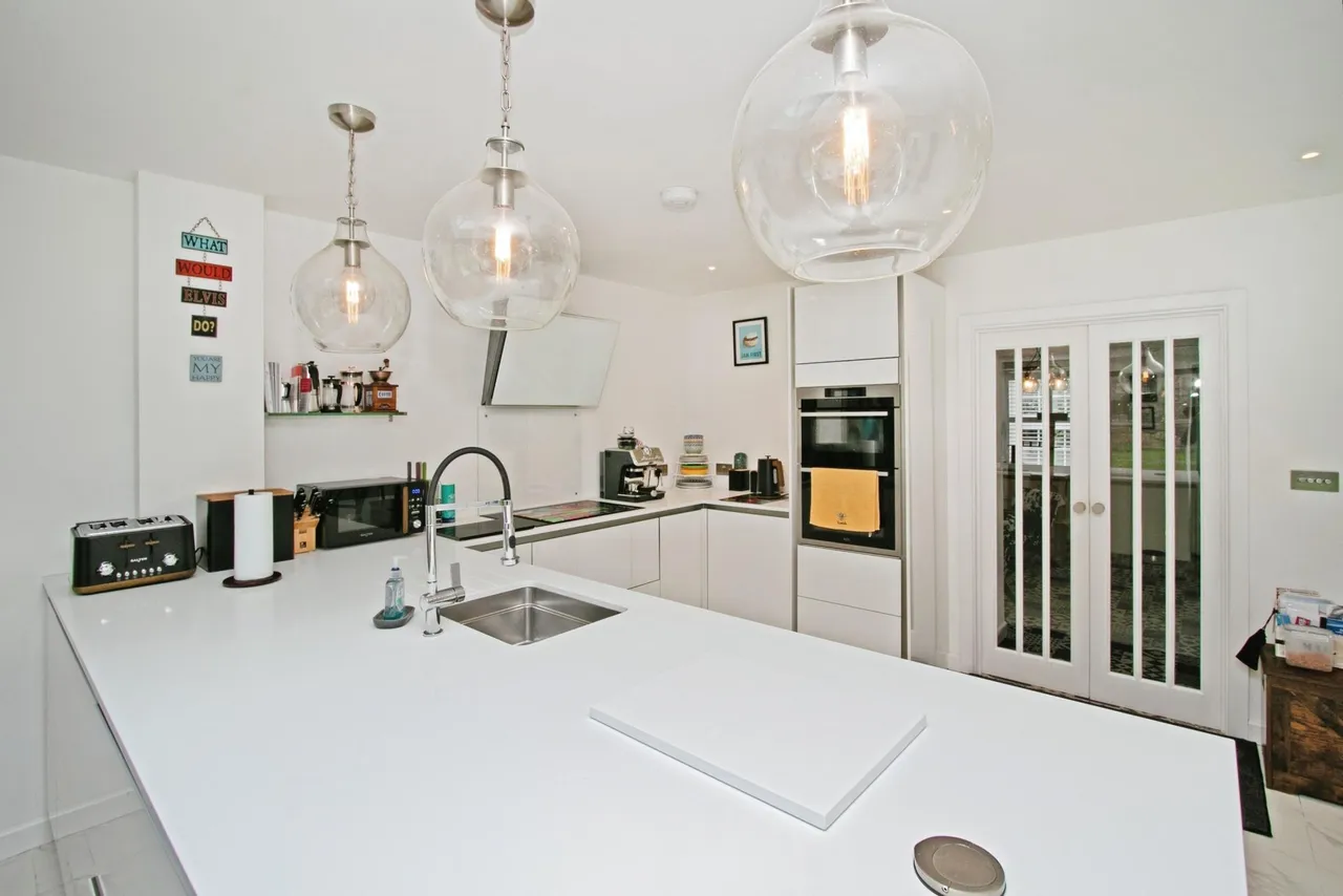Foundry Row, Redruth, TR15, photo 12