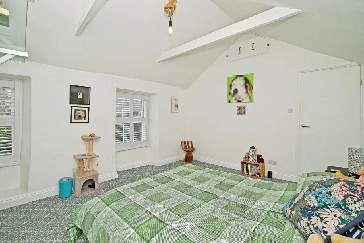 Foundry Row, Redruth, TR15, photo 27