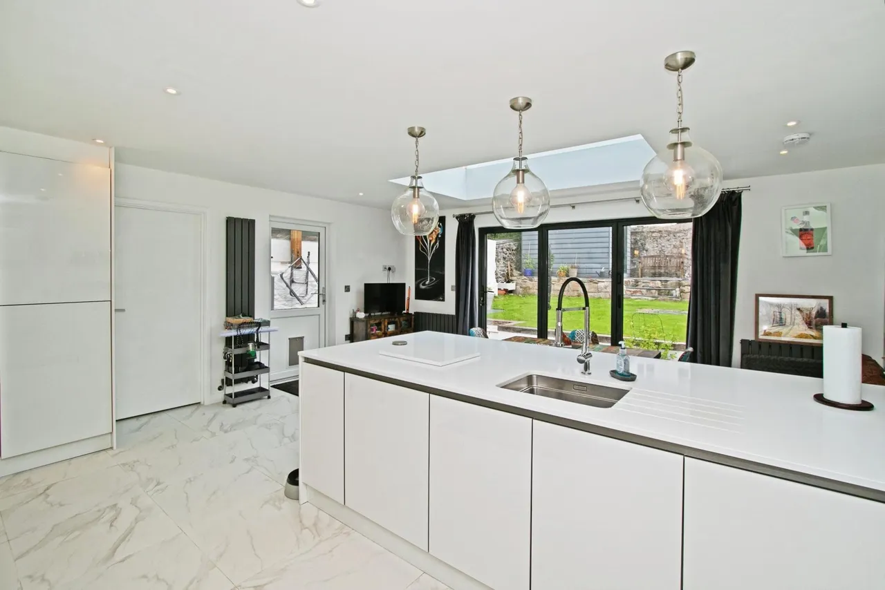 Foundry Row, Redruth, TR15, photo 5
