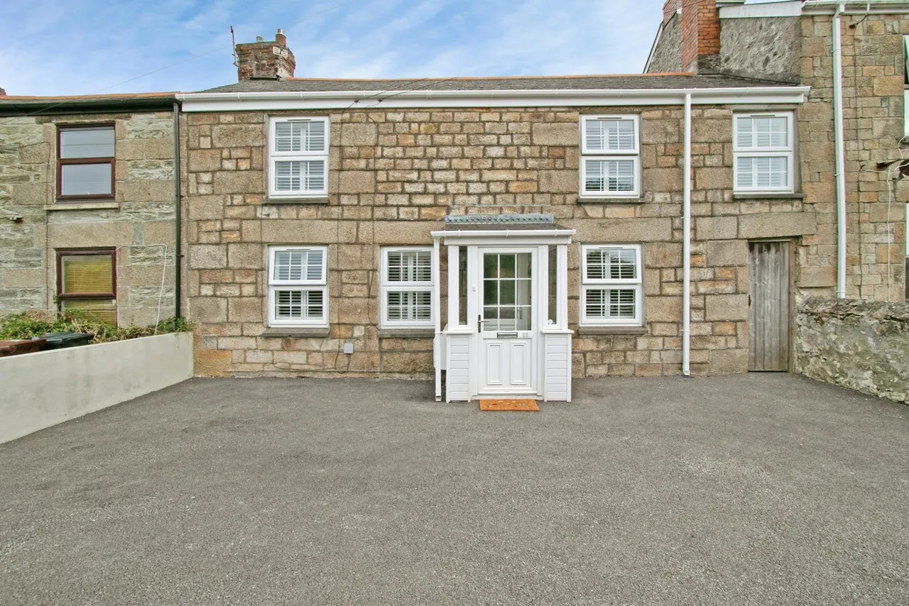 Foundry Row, Redruth, TR15, photo 2