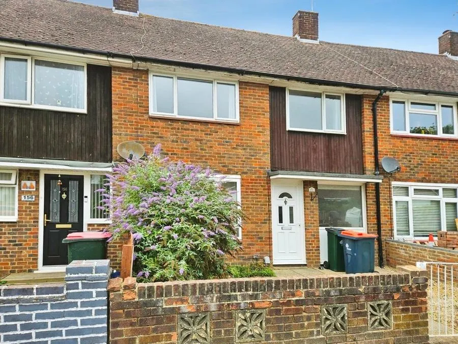 Gossops Drive, Gossops Green, RH11, photo 14
