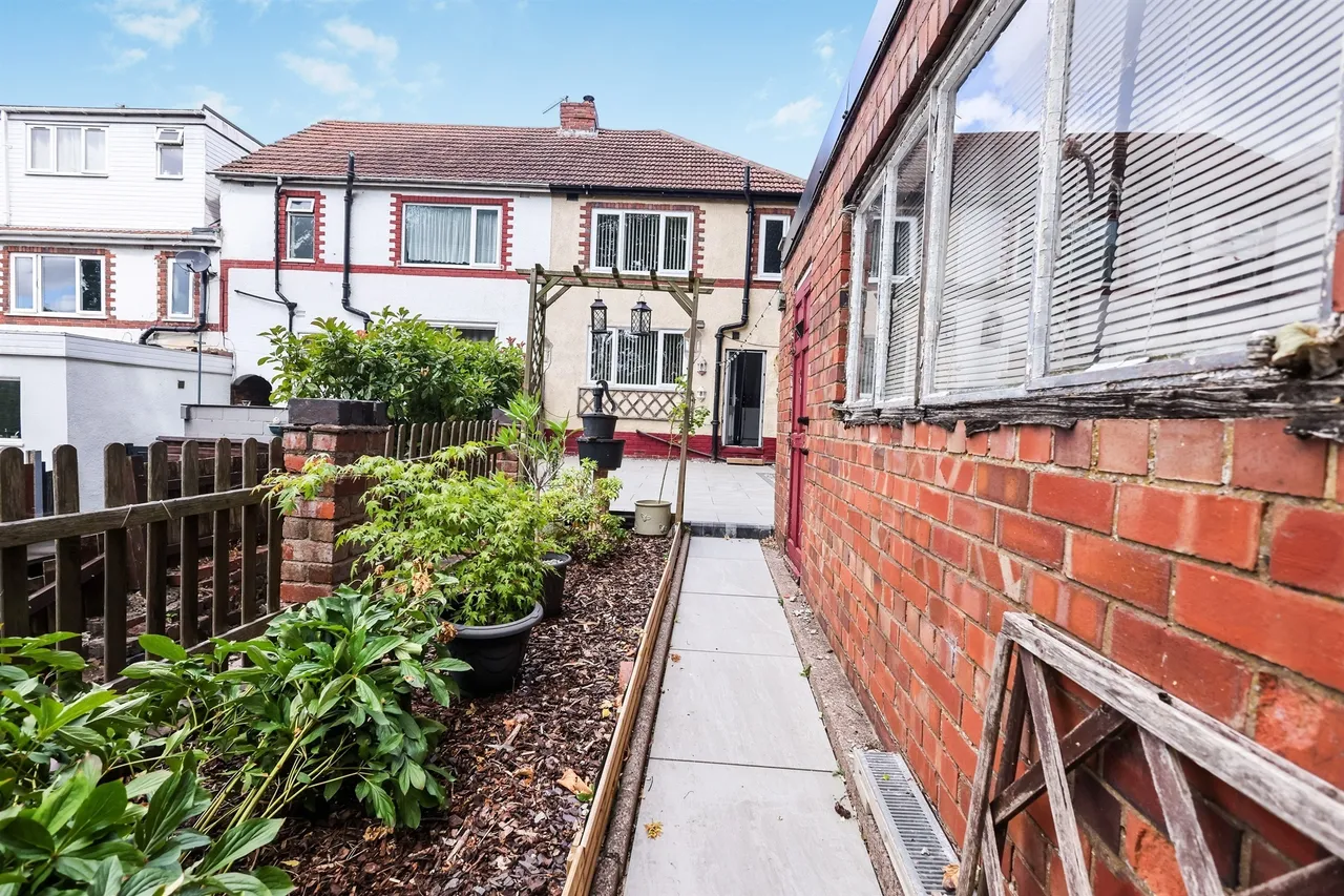 Blackberry Lane, Rowley Regis, B65, photo 16