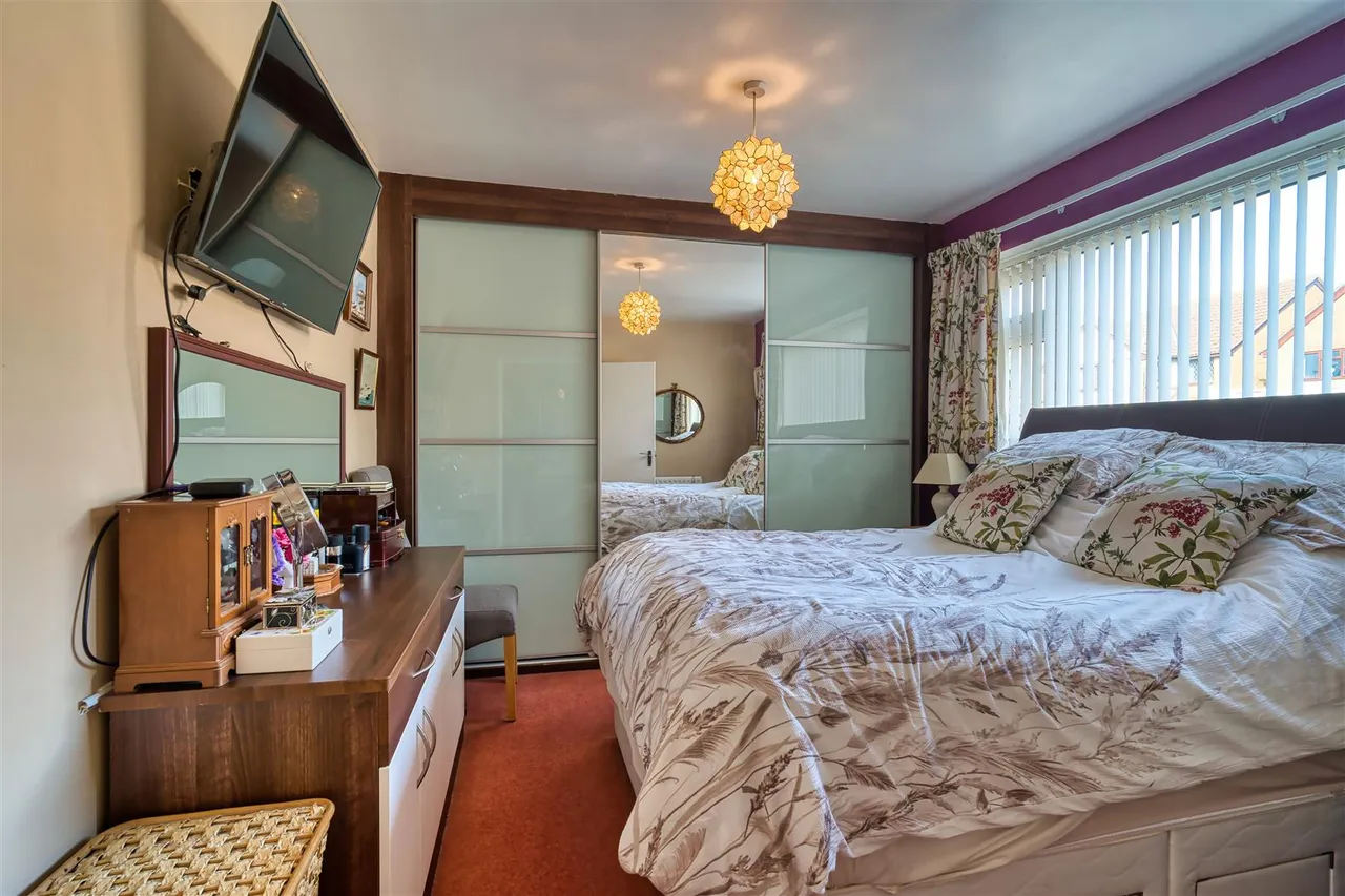 Shreen Way, Gillingham, photo 4