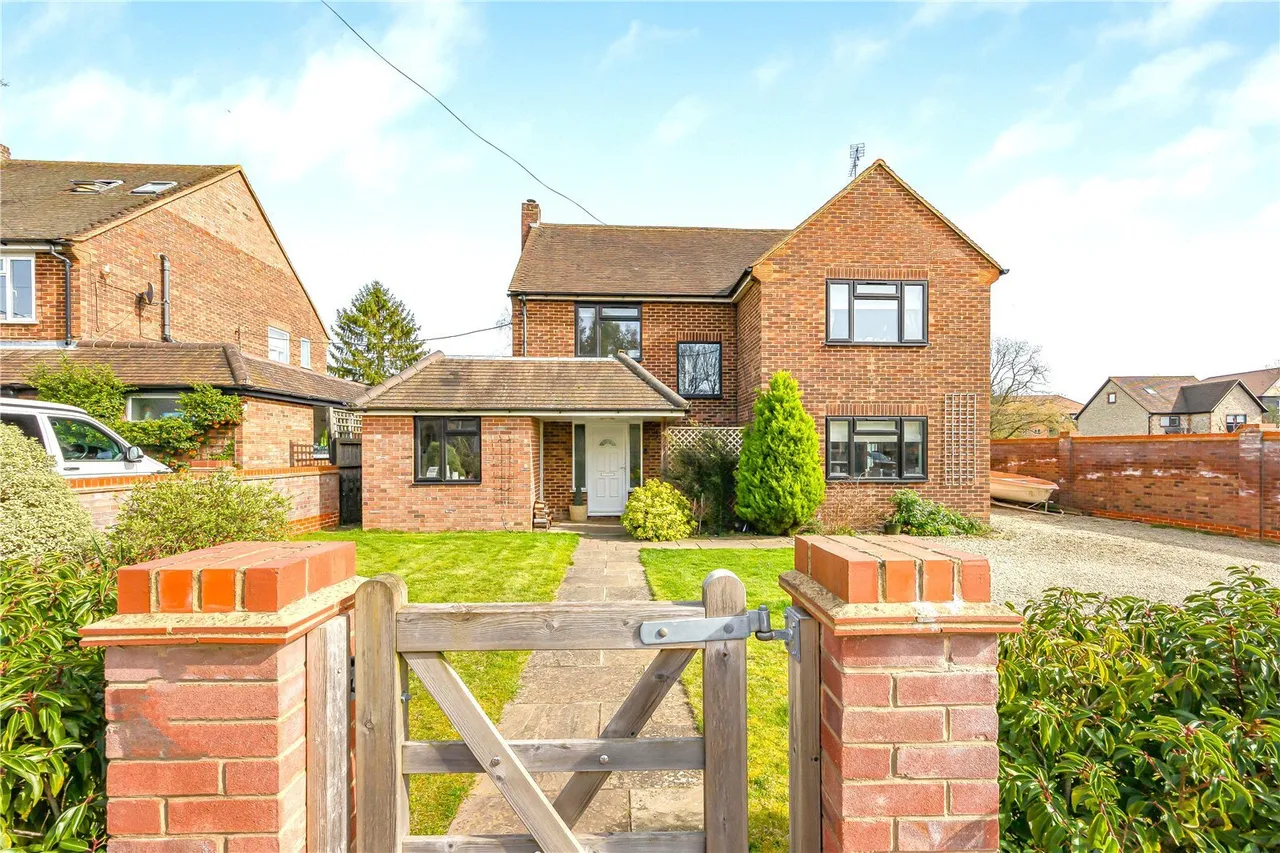 Highlands Lane, Rotherfield Greys, RG9, photo 4