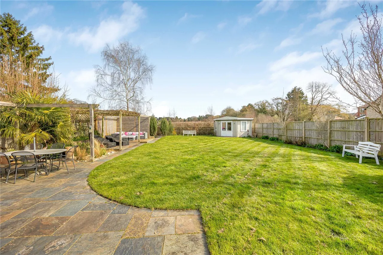 Highlands Lane, Rotherfield Greys, RG9, photo 16