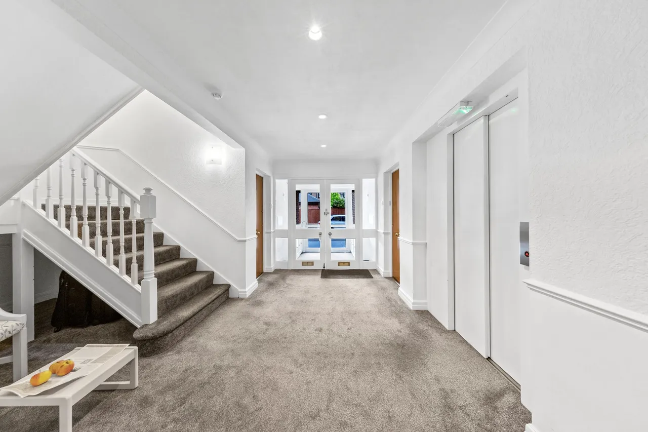 Flat 7, Stoneleigh Court Cliff Lane, Warrington, Grappenhall, WA4 3LD, photo 12