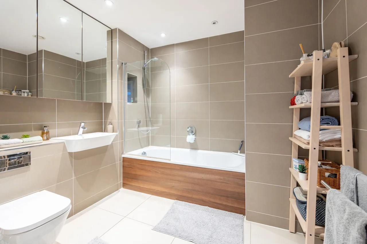 11 Dungannon House, 15 Vanston Place, London, photo 8