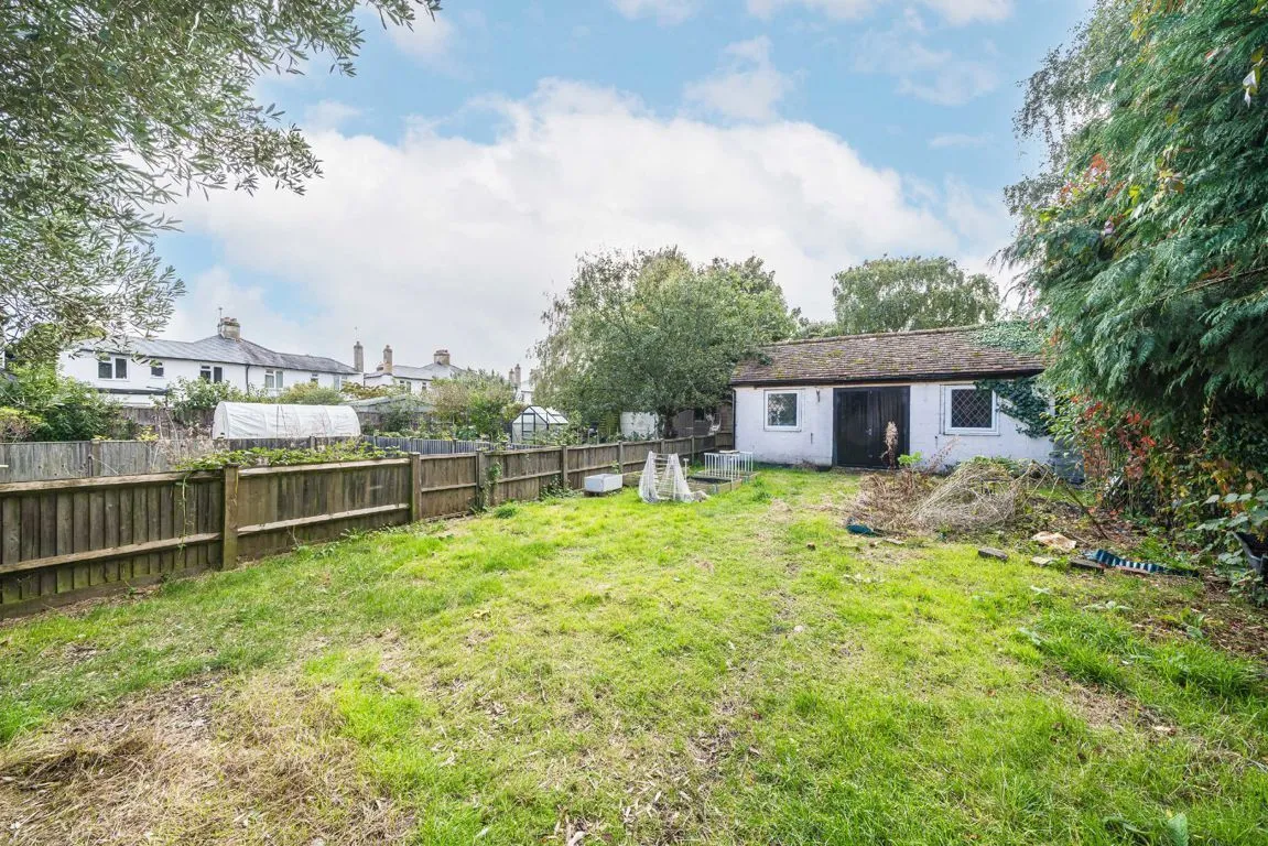 Mays Road, TW11, photo 7