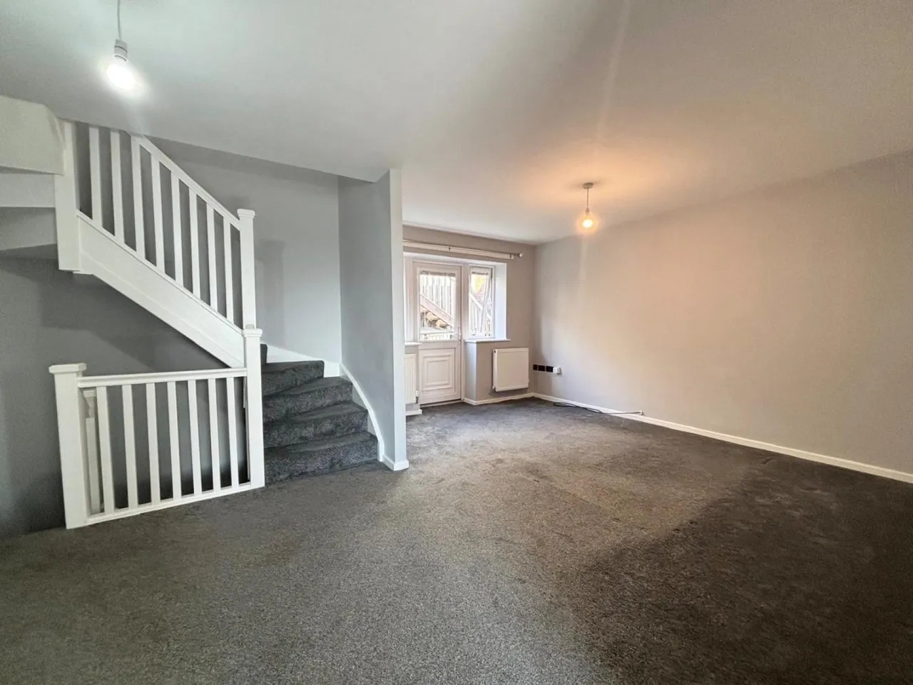 Worsbrough Road, Blacker Hill, Barnsley, photo 6