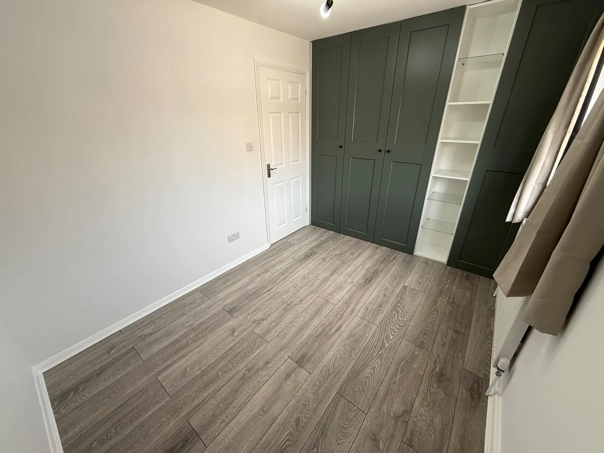 Trentbridge Close, Chigwell, IG6 3DG, photo 7