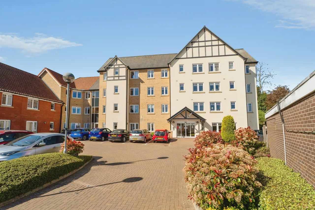 1 bed flat for sale — Cotton Lane, Bury St. Edmunds