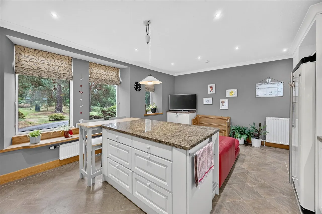Dessmuir House, Aboyne, AB34, photo 10