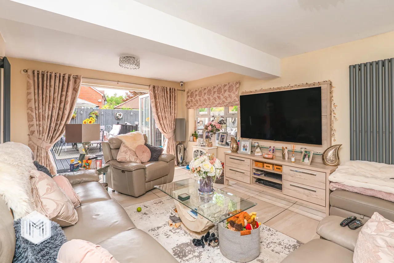 Fernside, Radcliffe, Manchester, M26 1EQ, photo 2