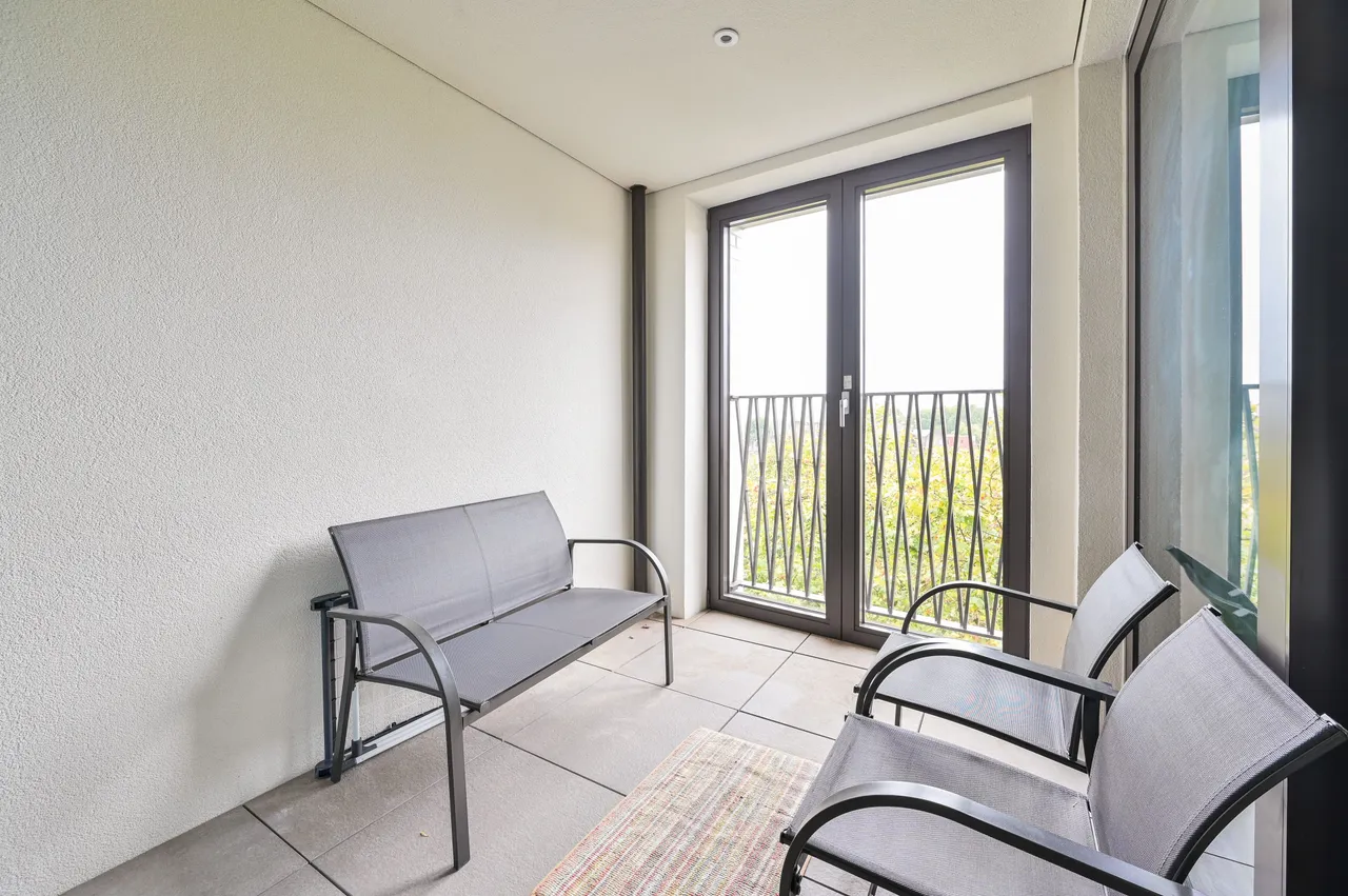 48 Delphini Apartments, 10 St Georges Circus, London, photo 6