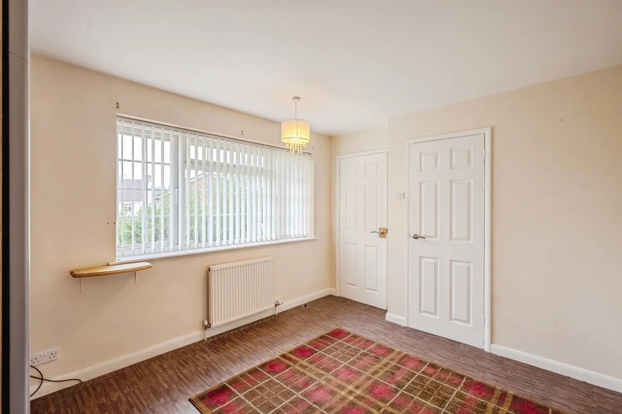 White House Drive, Kingstone, HR2, photo 9