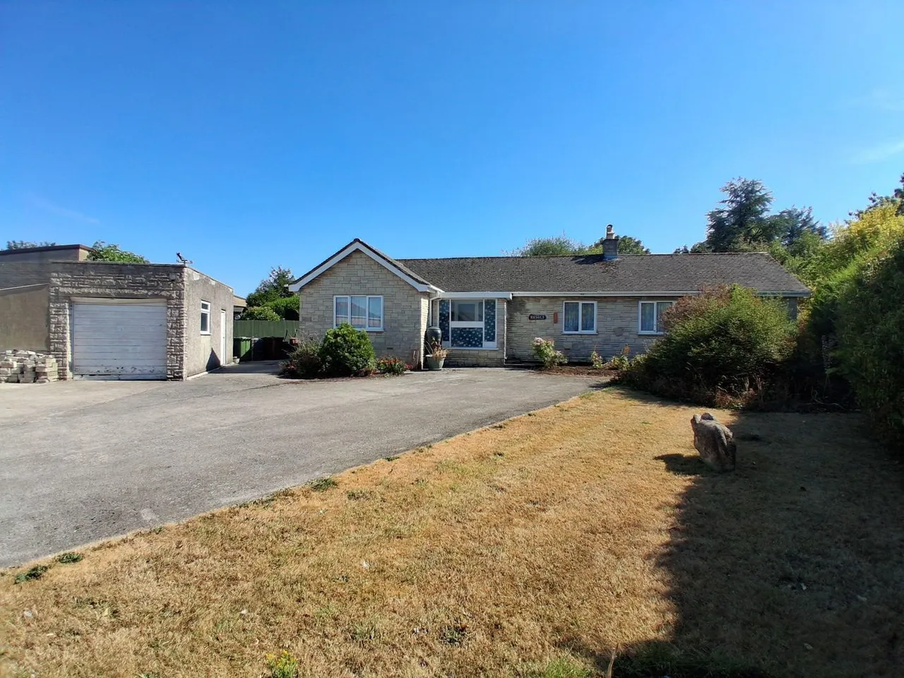2 bed house for sale, Whitstone Road, Shepton Mallet, BA4