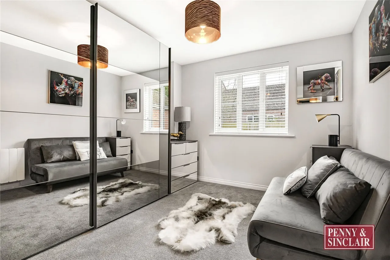All Hallows Road, Caver, RG4, photo 10