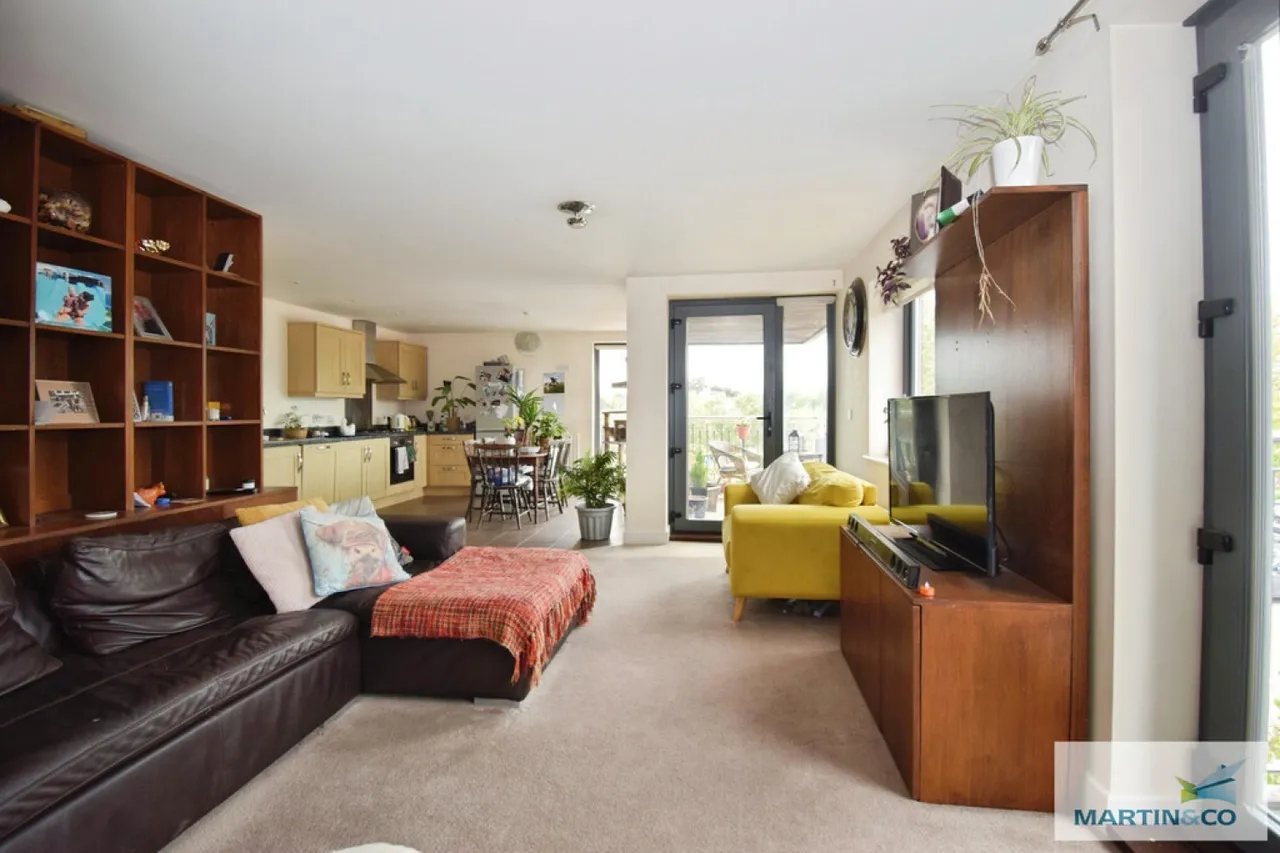 Bevington Court, Diglis, WR5, photo 3