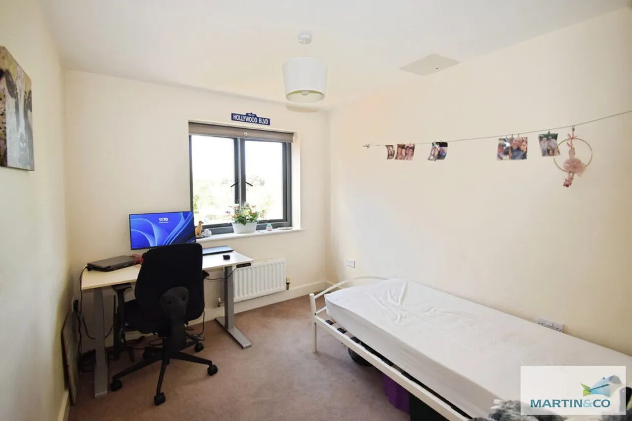Bevington Court, Diglis, WR5, photo 8