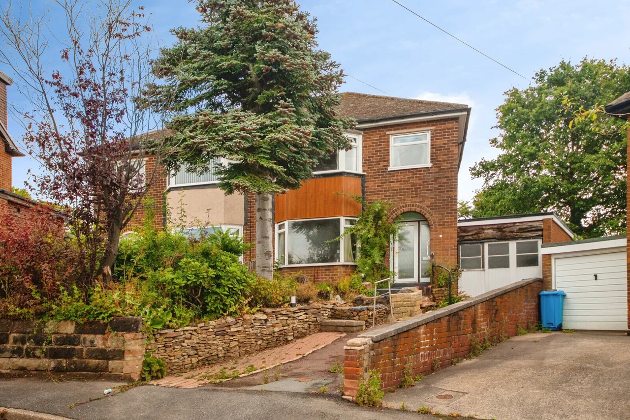 3 bed house for sale — Ben Close, Sheffield, S6