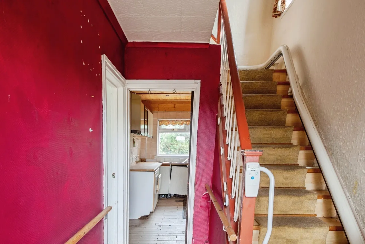 Ben Close, Sheffield, S6, photo 14