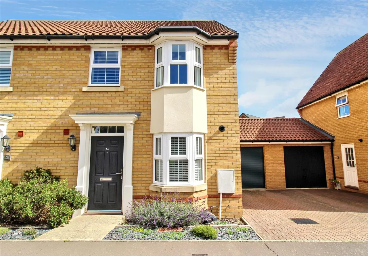 3 bed house for sale, Palmerston Way, Aylsham, NR11