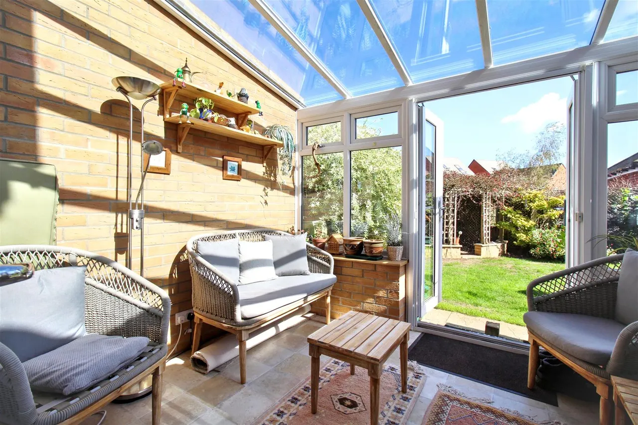 Palmerston Way, Aylsham, NR11, photo 8