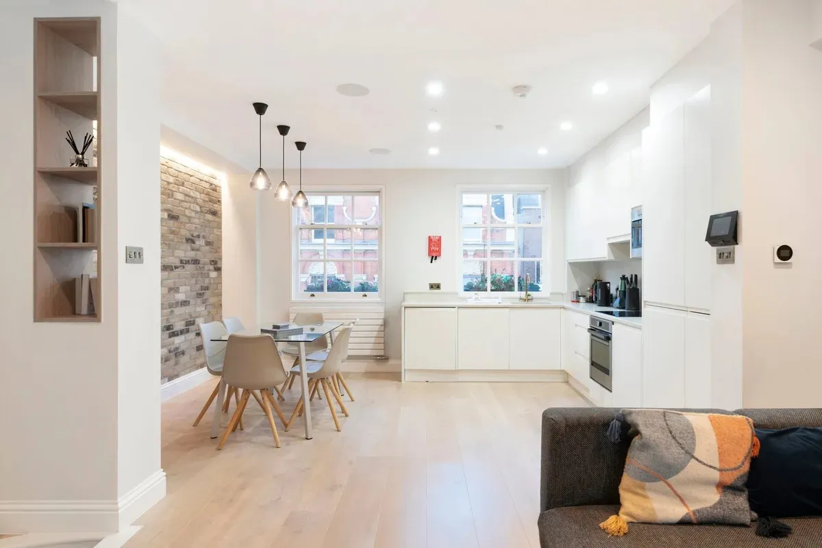 Windmill Street, Fitzrovia, W1T, photo 2