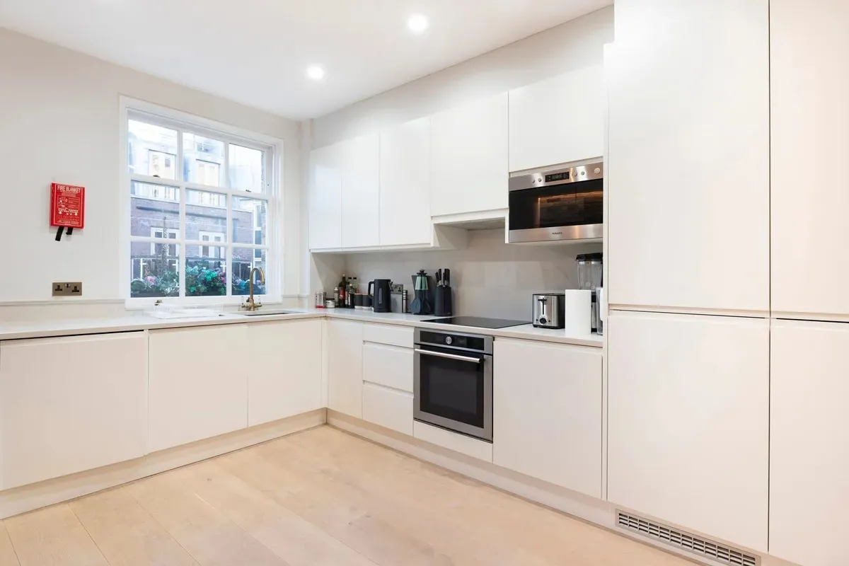 Windmill Street, Fitzrovia, W1T, photo 8