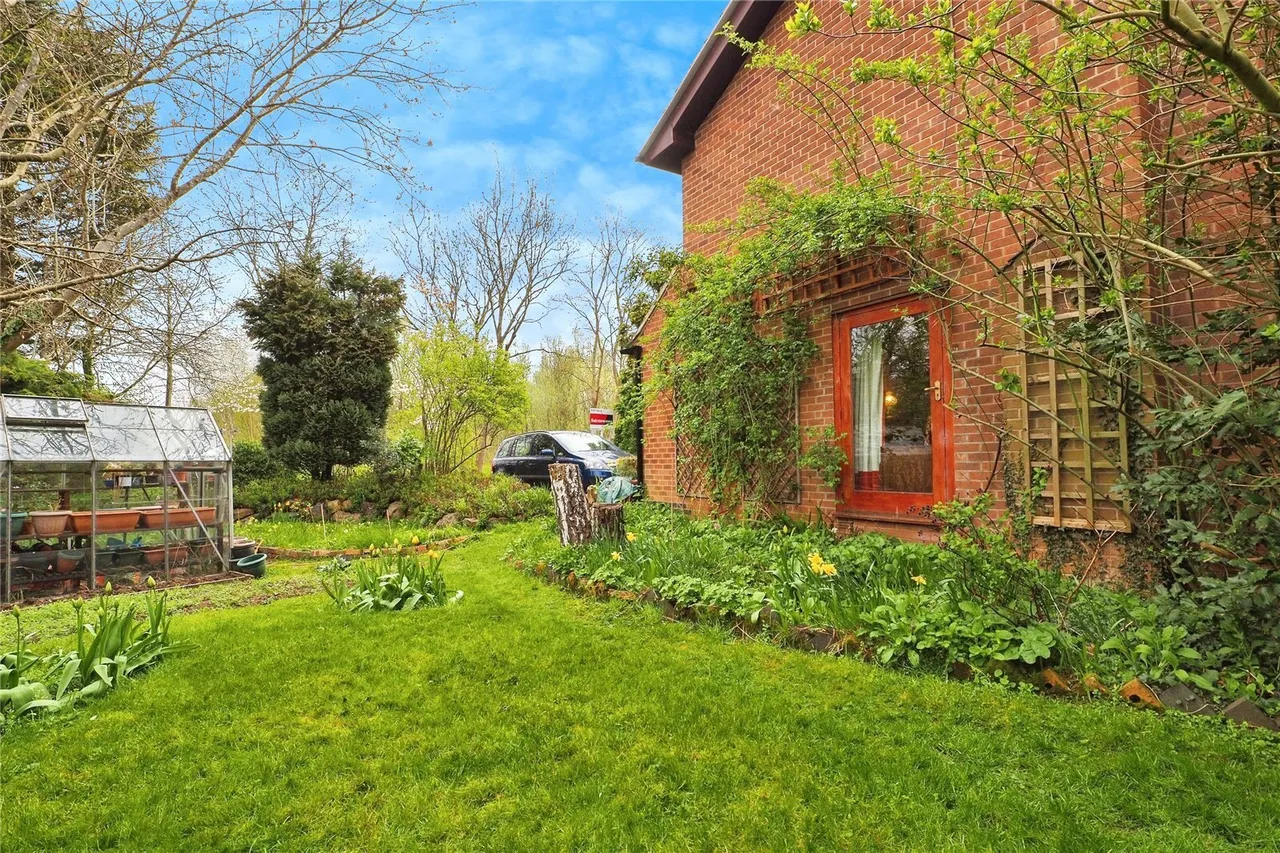Ferndale Close, Attenborough, NG9, photo 24
