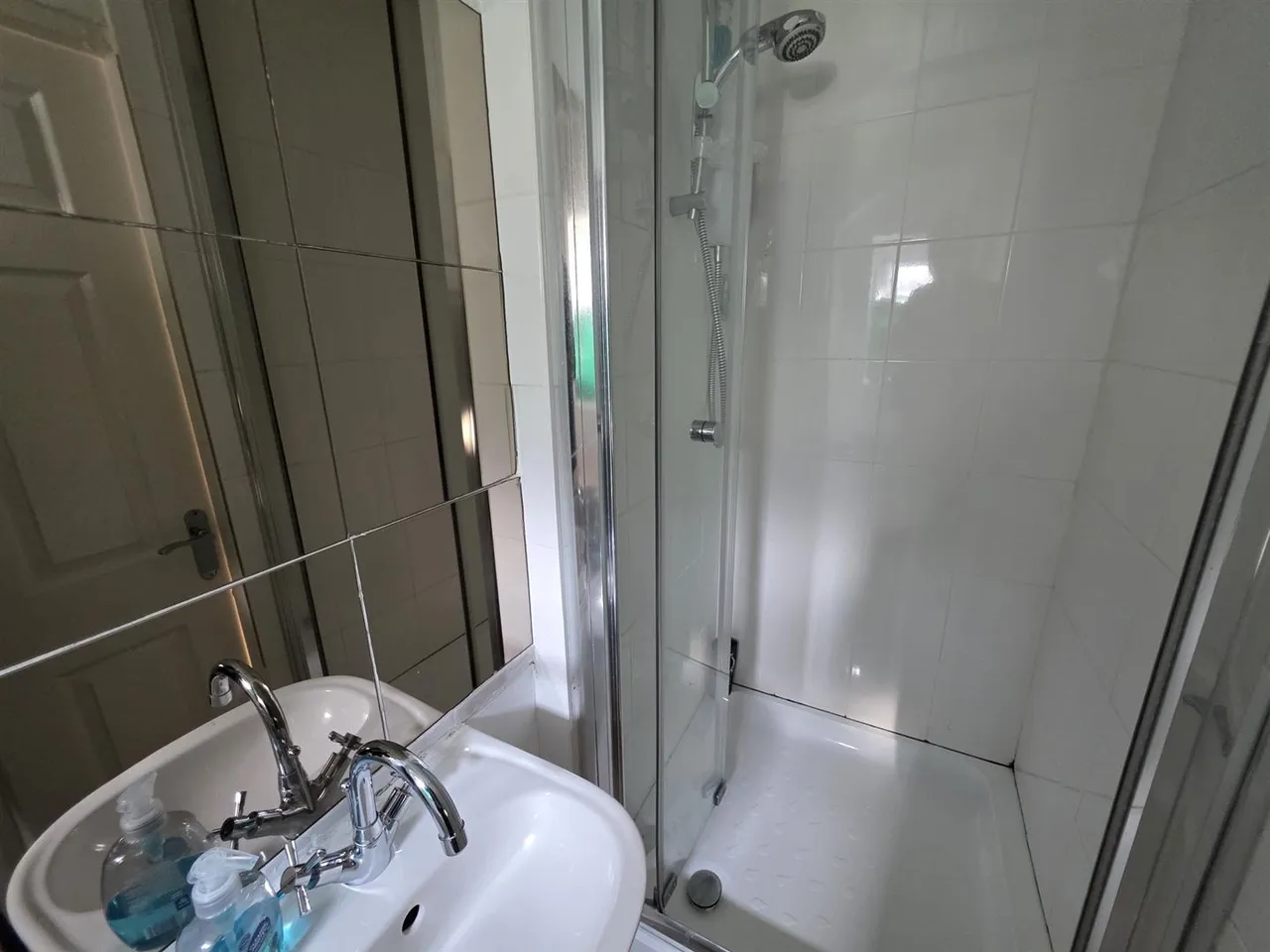 Baslow Drive, Heald Green, photo 7