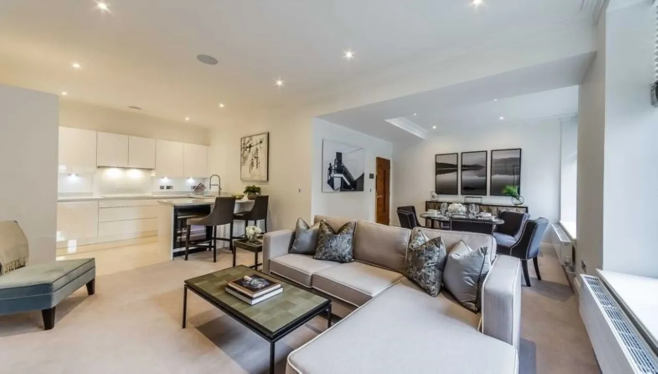 2 bed flat to rent, London, W6