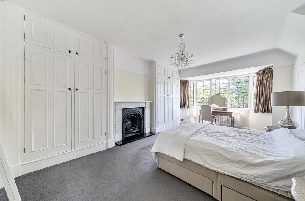 Highfield Road, Purley CR8 2JG, photo 11