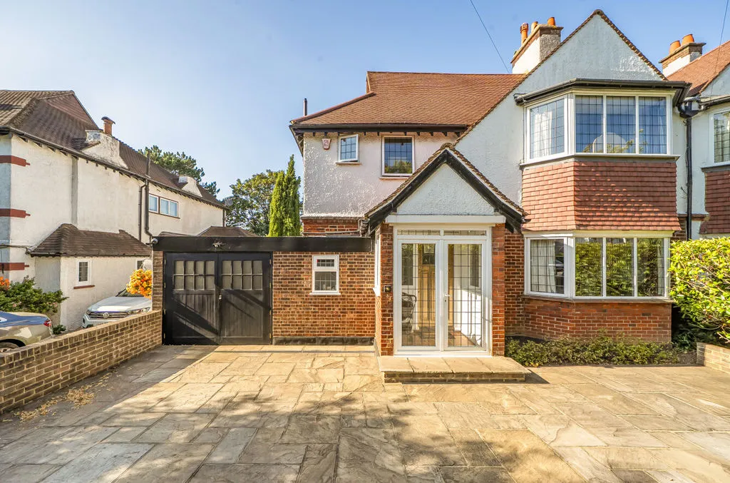 Highfield Road, Purley CR8 2JG, photo 25