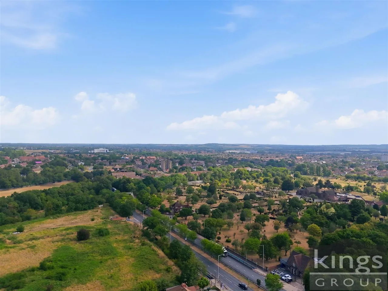 Severn Drive, Enfield, photo 5