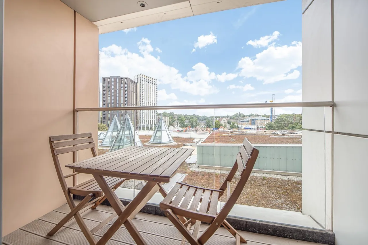 Cornmill Lane, London, SE13, photo 2