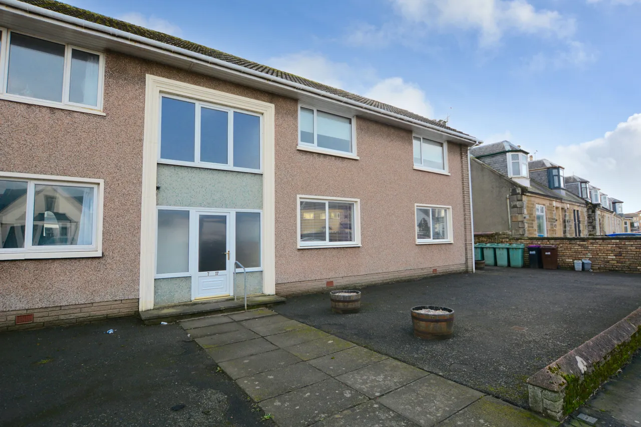1 bed flat for sale — 9 Welbeck Crescent, Troon, KA10 6AS