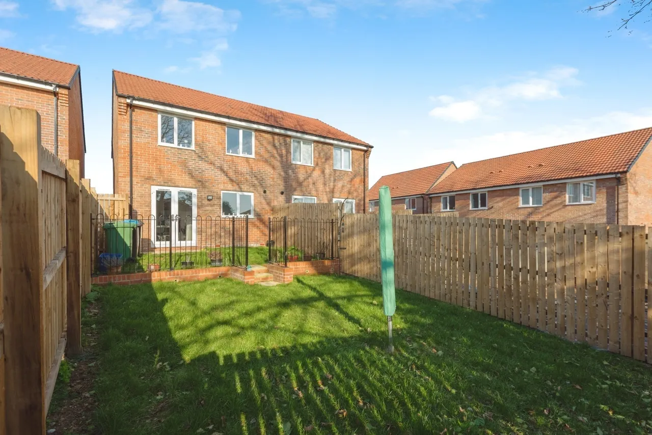 3 bed house for sale — Chaffinch Drive, Aiskew, Bedale, North Yorkshire, DL8