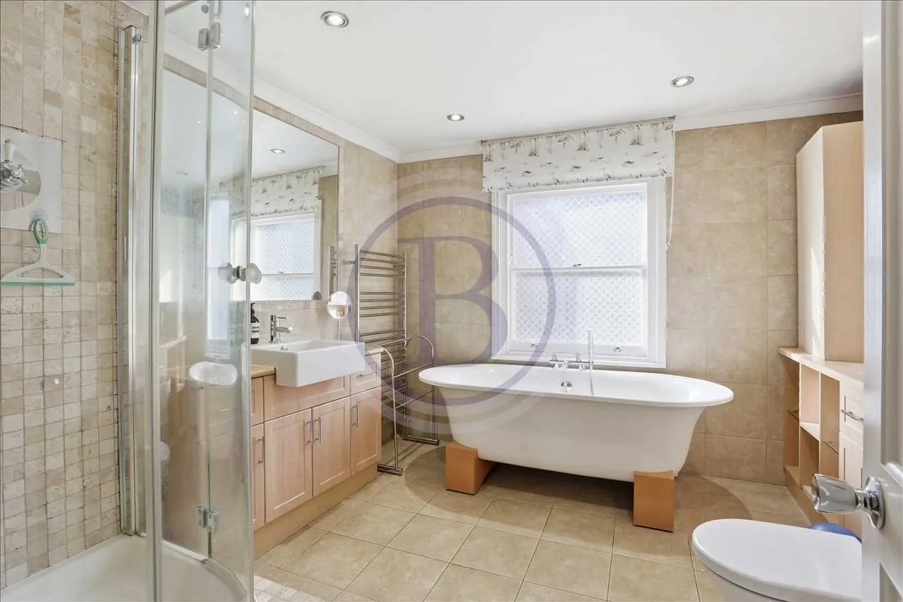 Corinne Road, London, photo 10