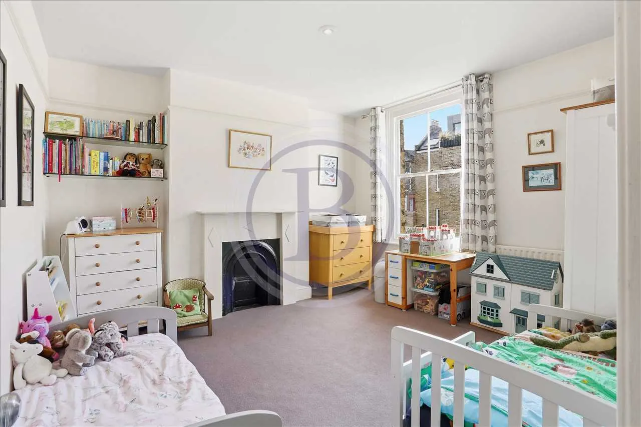 Corinne Road, London, photo 16